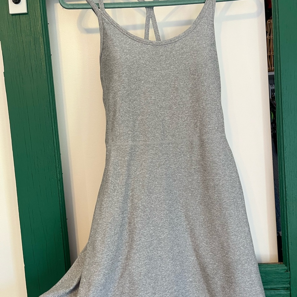 Old Navy Active Gray Top